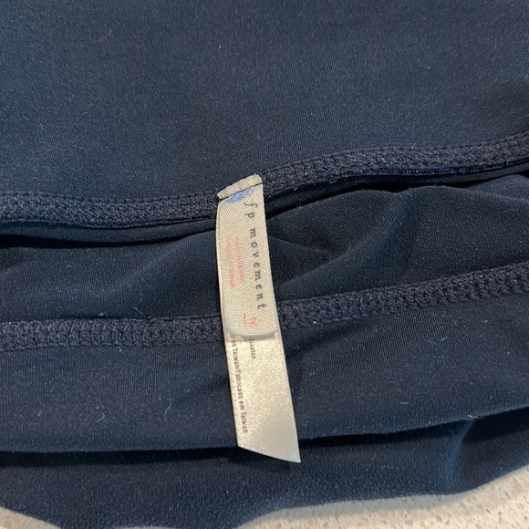 Free People FP Movement you’re a peach leggings - size Large navy and white - Picture 6 of 6
